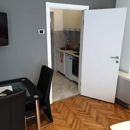 Lux Studio * Belgrado